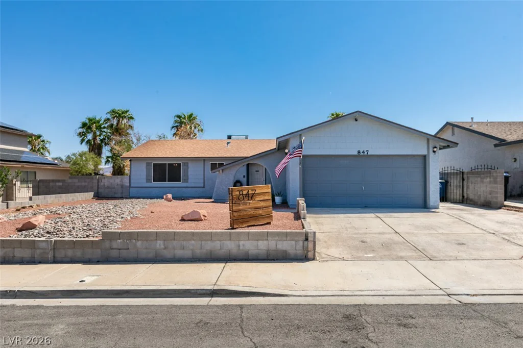 847 Shoreview, Henderson, NV 89002