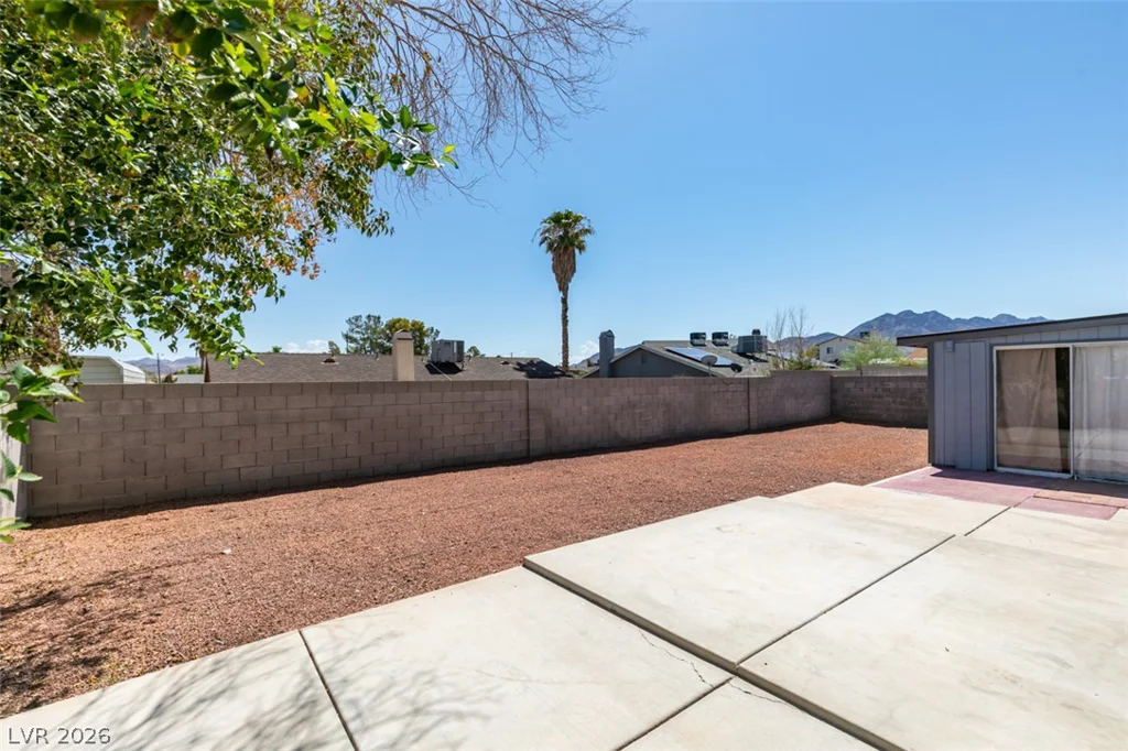 847 Shoreview, Henderson, NV 89002