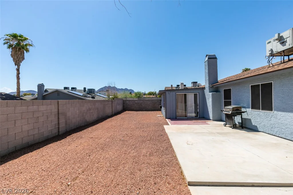847 Shoreview, Henderson, NV 89002
