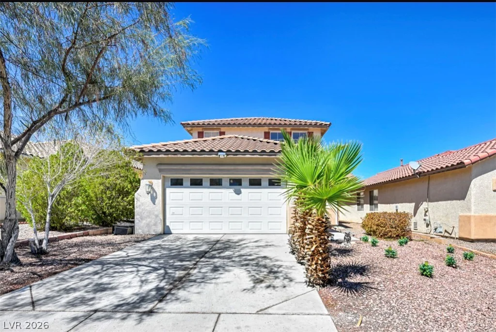 8438 Regal Hills, Las Vegas, NV 89117