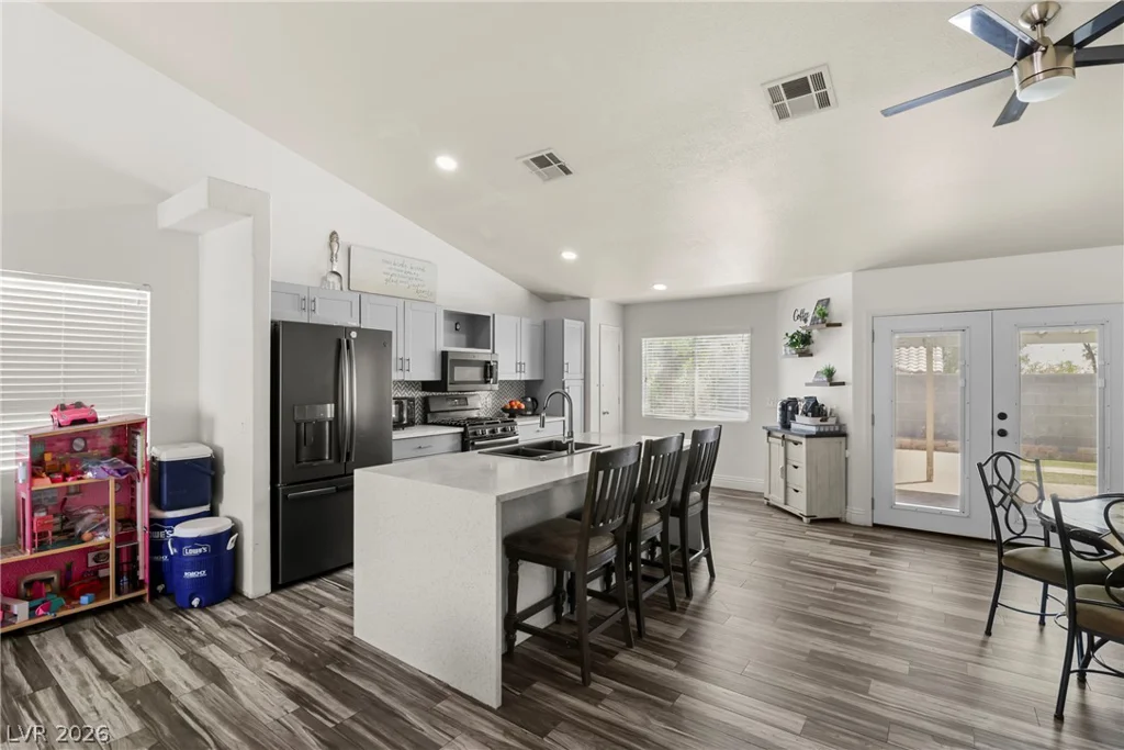 5438 Iberville, North Las Vegas, NV 89031