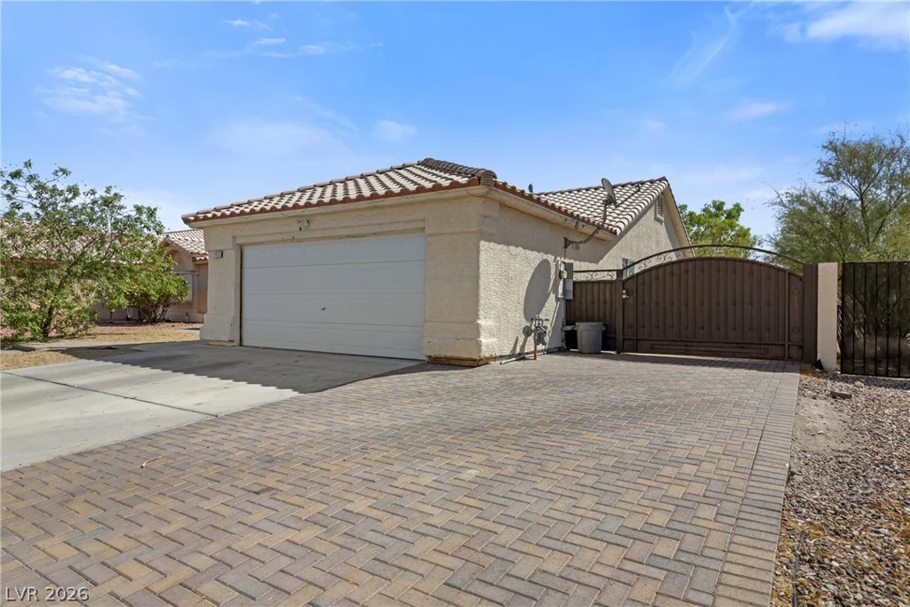 5438 Iberville, North Las Vegas, NV 89031