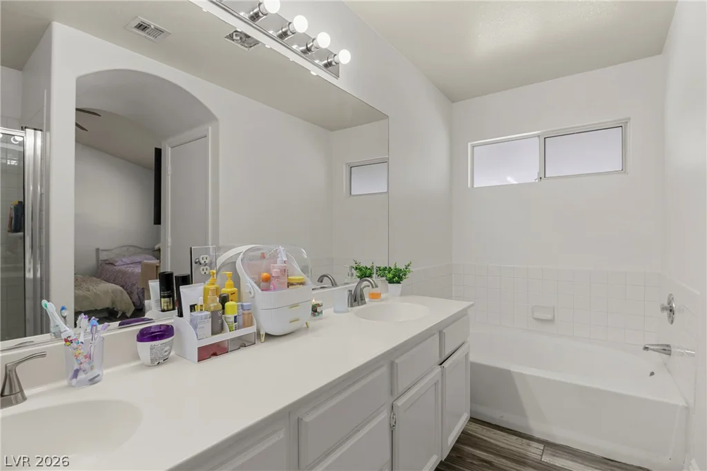 5438 Iberville, North Las Vegas, NV 89031