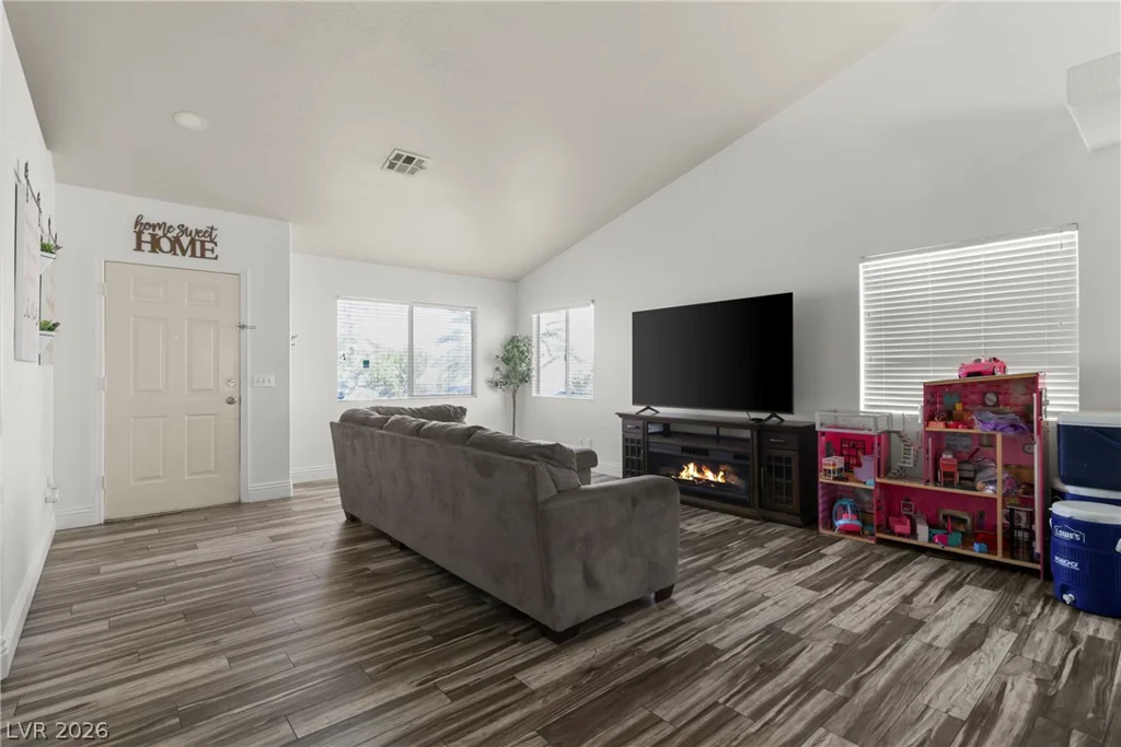 5438 Iberville, North Las Vegas, NV 89031