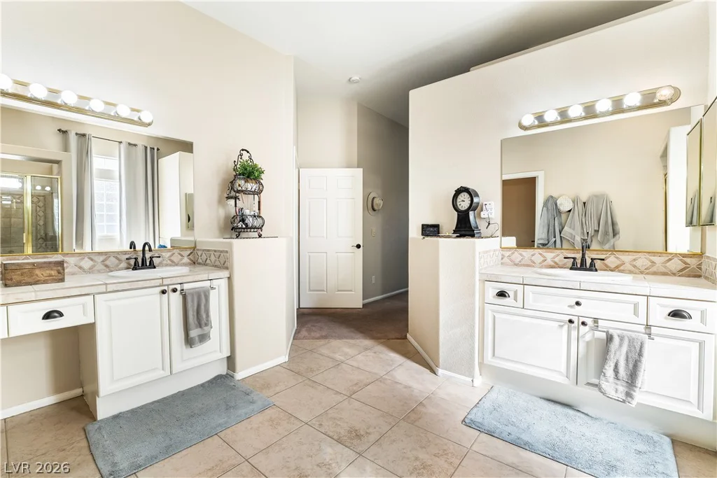 1580 Bamboo Bay, Henderson, NV 89012