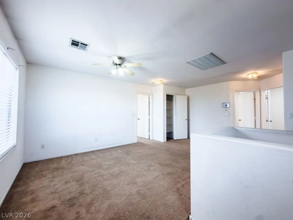 4401 Gracemont, Las Vegas, NV 89139