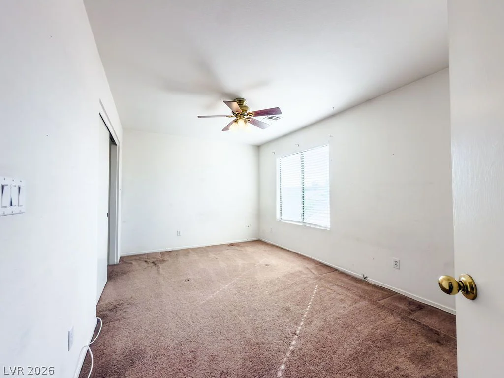 4401 Gracemont, Las Vegas, NV 89139