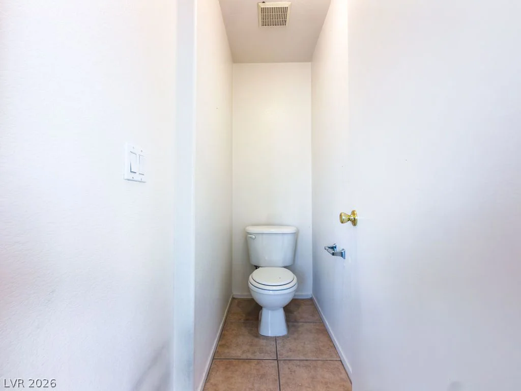 4401 Gracemont, Las Vegas, NV 89139