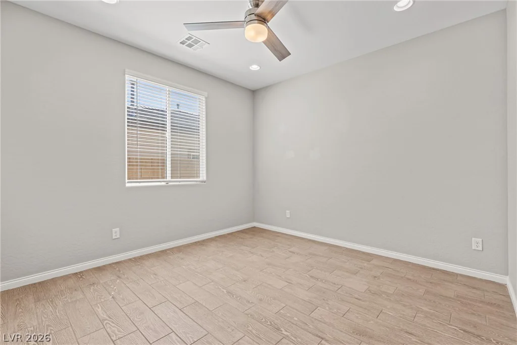10125 Ferton Lake, Las Vegas, NV 89178