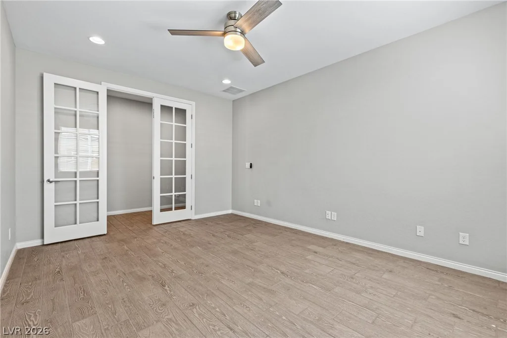 10125 Ferton Lake, Las Vegas, NV 89178