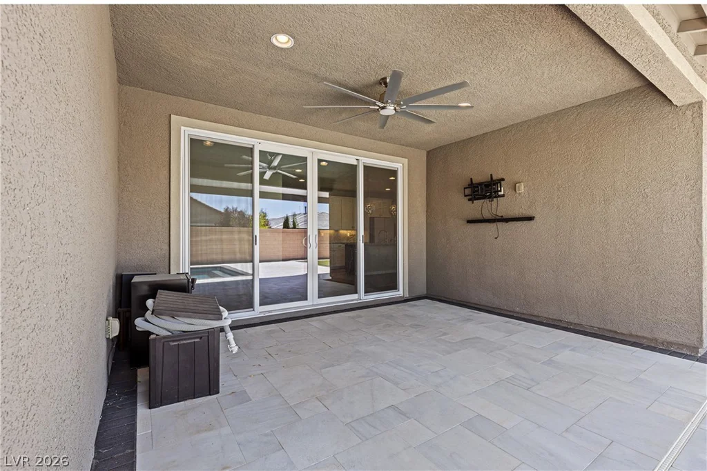 10125 Ferton Lake, Las Vegas, NV 89178