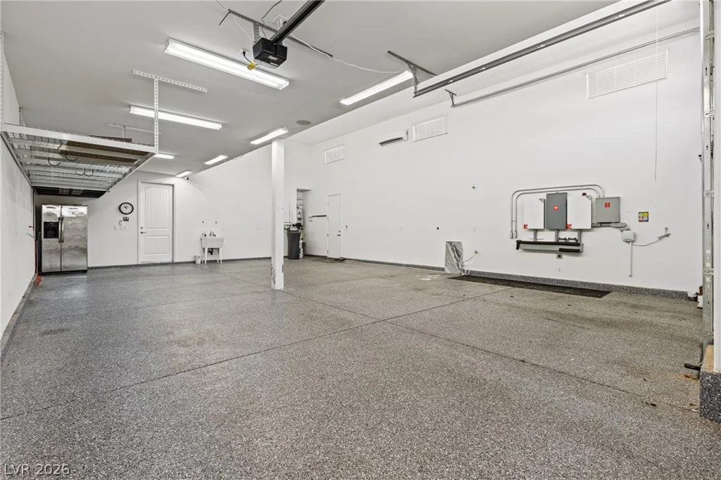 10125 Ferton Lake, Las Vegas, NV 89178