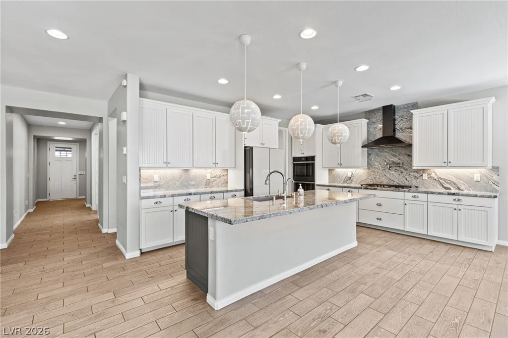 10125 Ferton Lake, Las Vegas, NV 89178