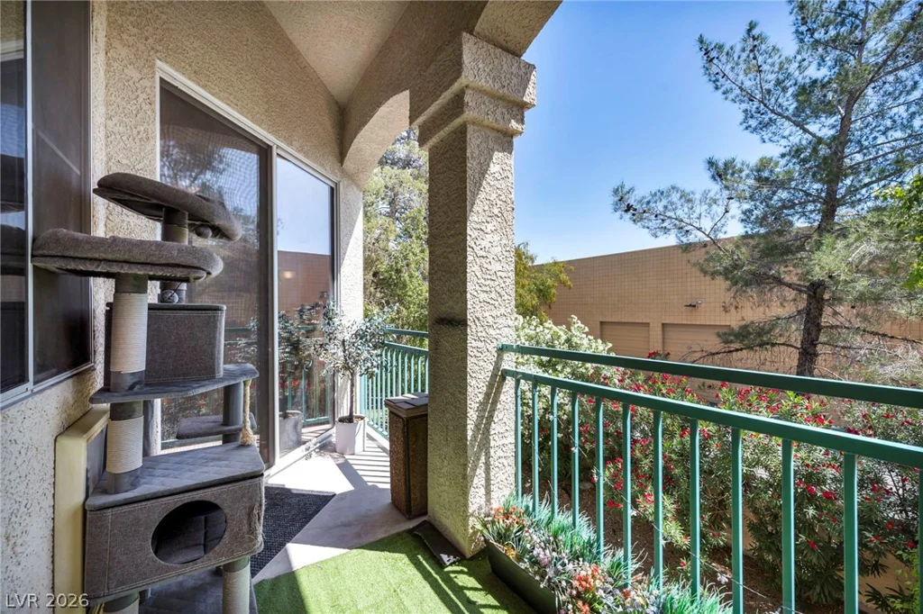 5155 Tropicana, Las Vegas, NV 89103