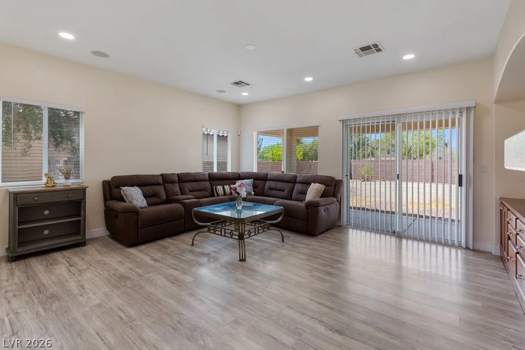 6243 Black Mane, North Las Vegas, NV 89081