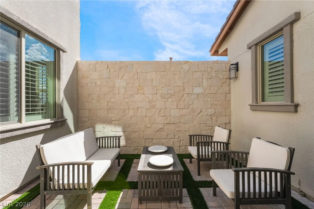 363 Molinetto, Las Vegas, NV 89138