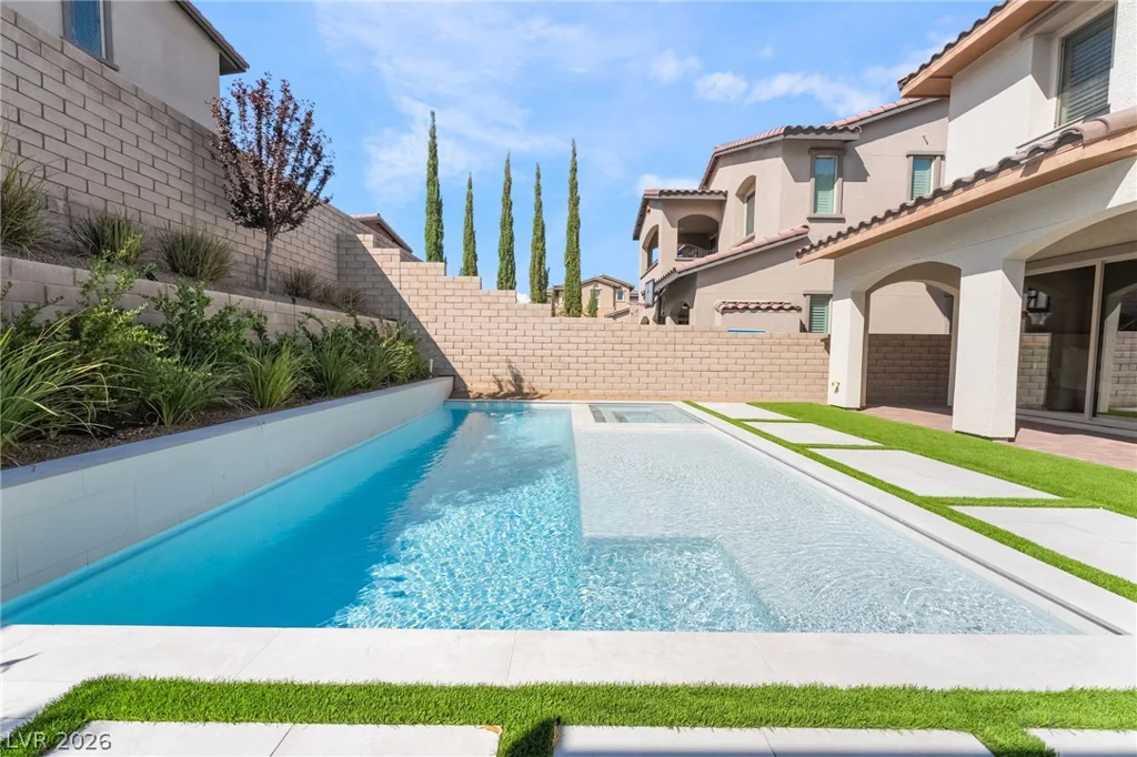 363 Molinetto, Las Vegas, NV 89138