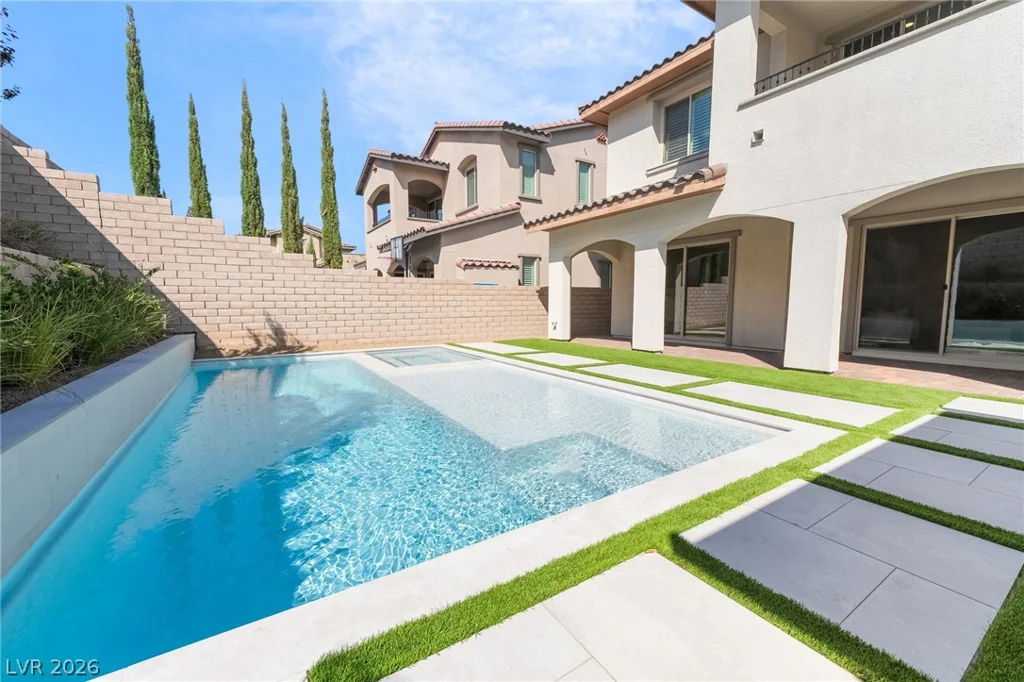 363 Molinetto, Las Vegas, NV 89138