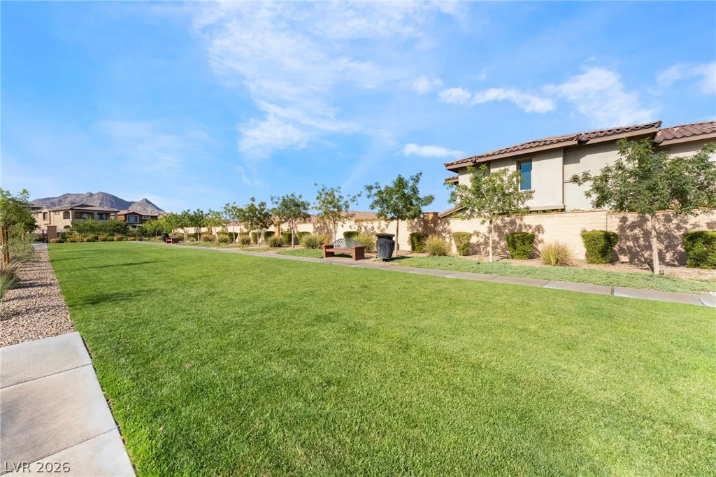 363 Molinetto, Las Vegas, NV 89138