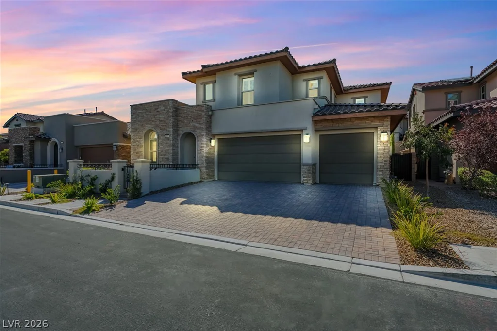 363 Molinetto, Las Vegas, NV 89138