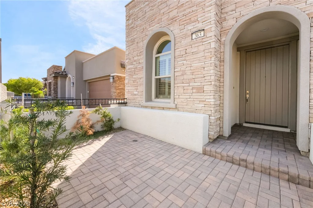 363 Molinetto, Las Vegas, NV 89138