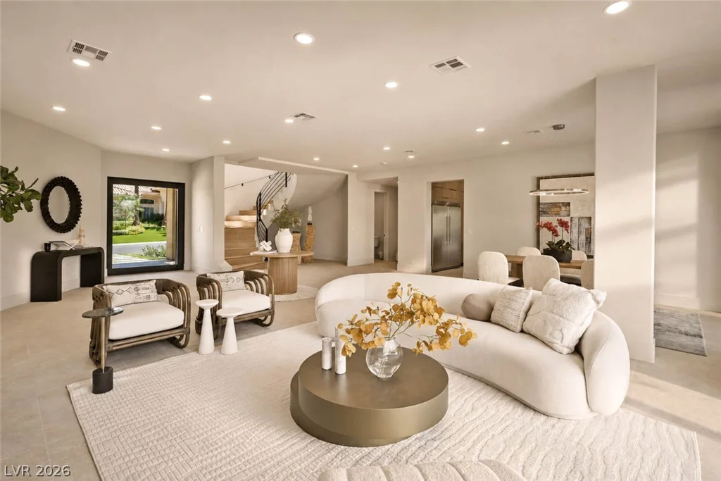 2221 Glenbrook, Las Vegas, NV 89117