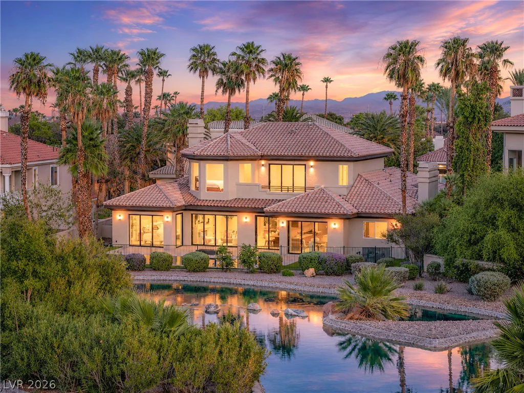 2221 Glenbrook, Las Vegas, NV 89117