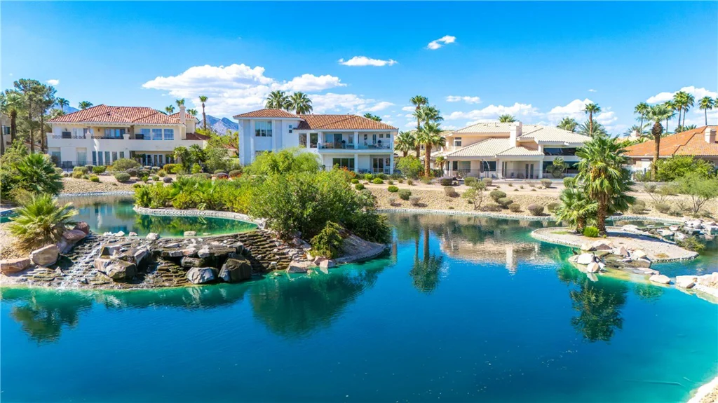 2221 Glenbrook, Las Vegas, NV 89117