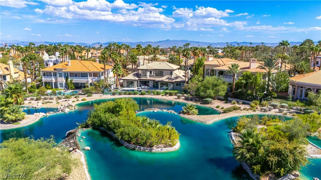 2221 Glenbrook, Las Vegas, NV 89117