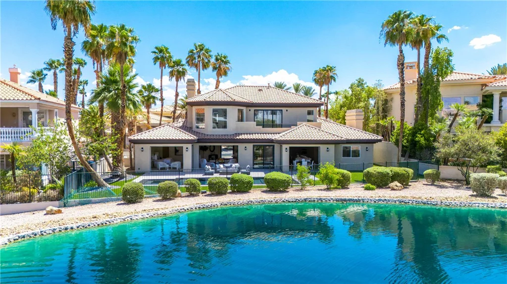 2221 Glenbrook, Las Vegas, NV 89117