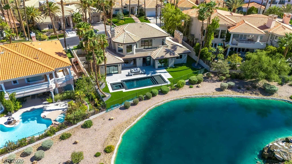 2221 Glenbrook, Las Vegas, NV 89117