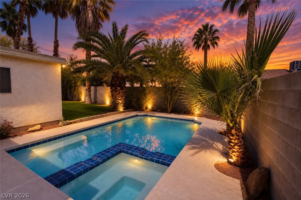 4490 Margarete, Las Vegas, NV 89121