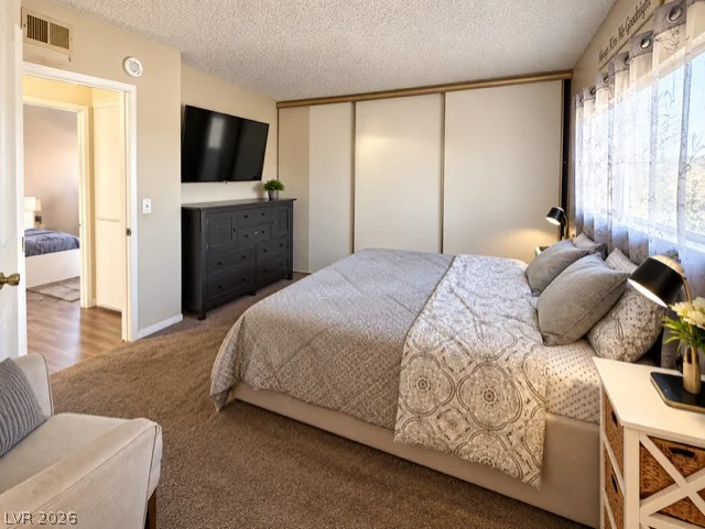 4490 Margarete, Las Vegas, NV 89121