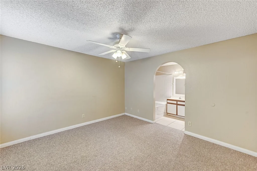 2200 Fort Apache, Las Vegas, NV 89117