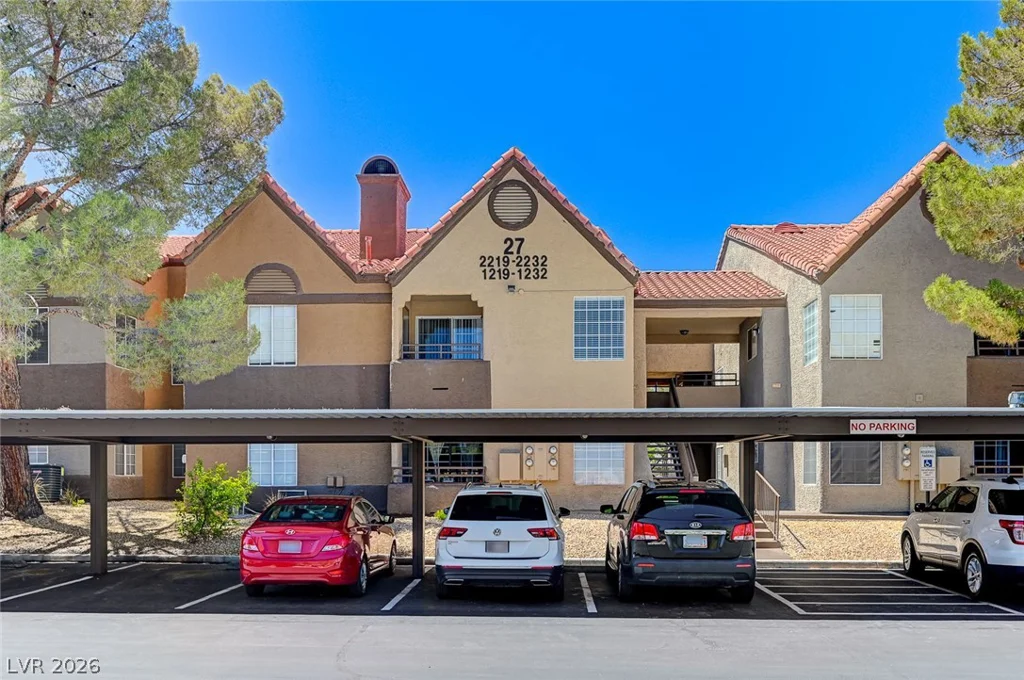 2200 Fort Apache, Las Vegas, NV 89117