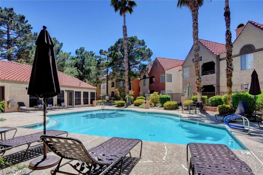 2200 Fort Apache, Las Vegas, NV 89117