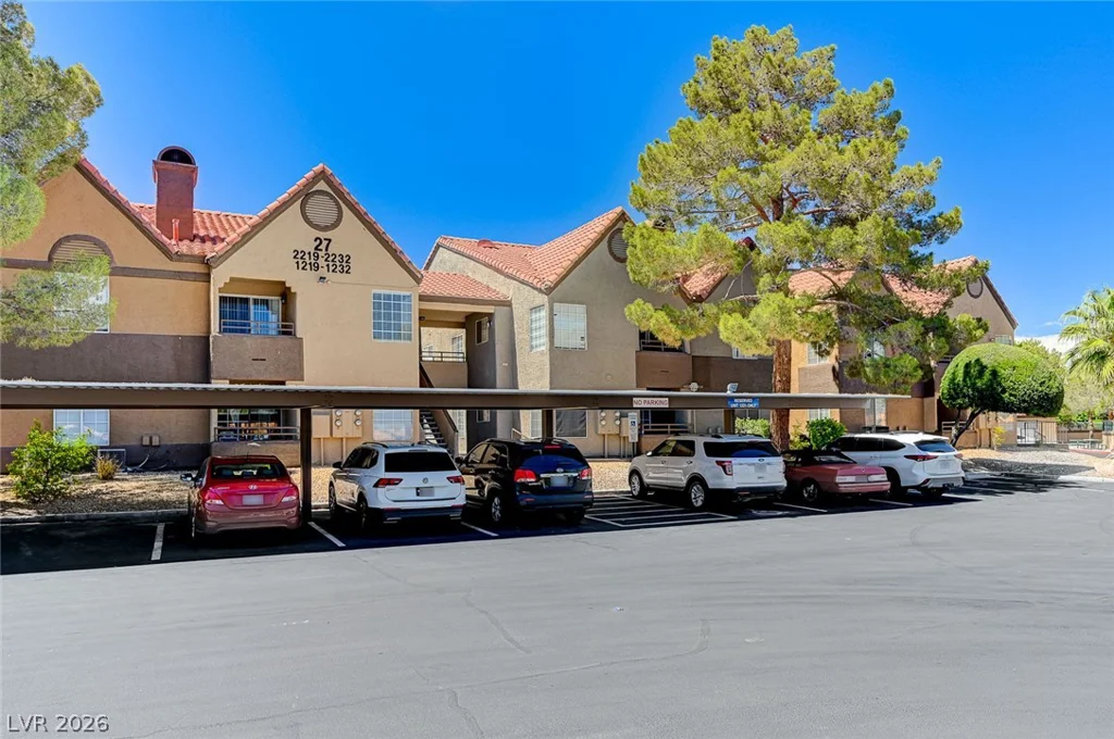 2200 Fort Apache, Las Vegas, NV 89117