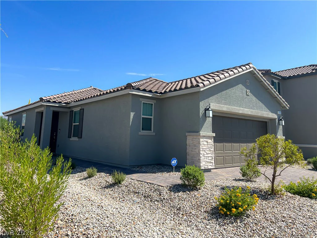 4200 Mount Bonnell, North Las Vegas, NV 89081