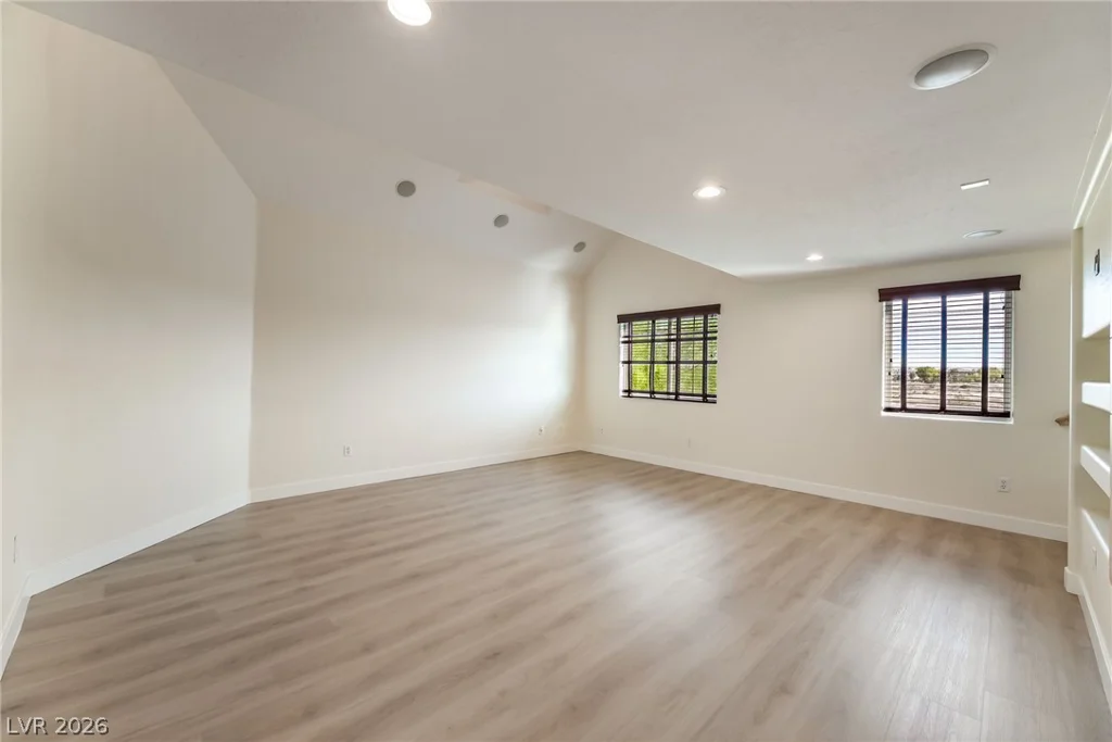 9157 Tudor Park, Las Vegas, NV 89145