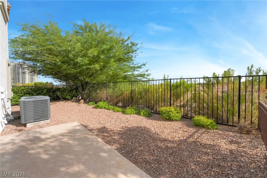 9157 Tudor Park, Las Vegas, NV 89145