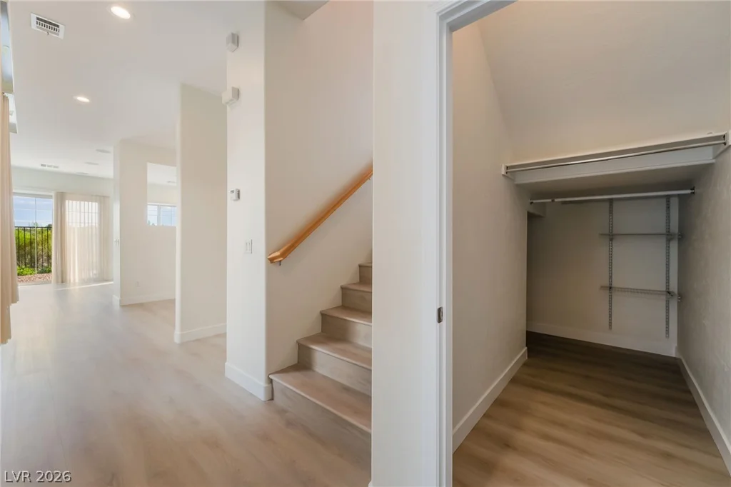 9157 Tudor Park, Las Vegas, NV 89145