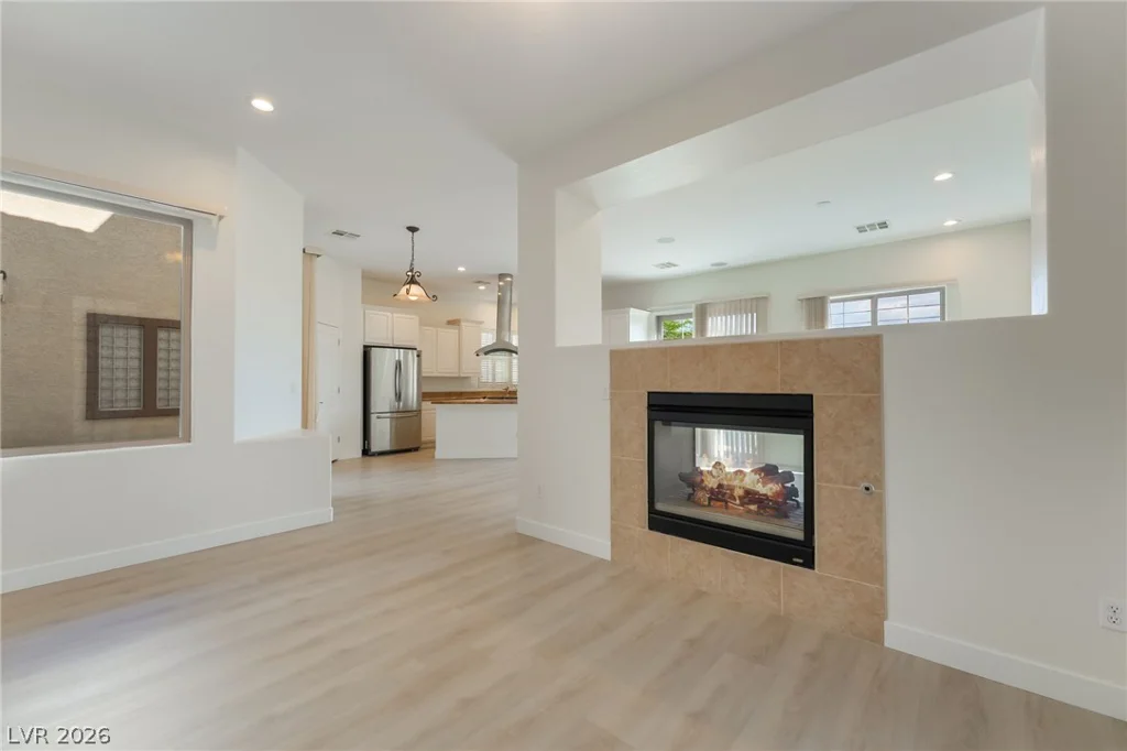 9157 Tudor Park, Las Vegas, NV 89145
