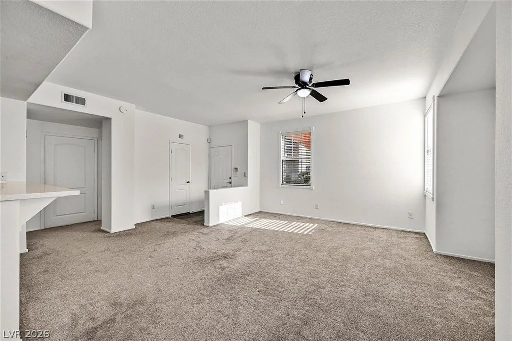 1513 Truett, Las Vegas, NV 89128