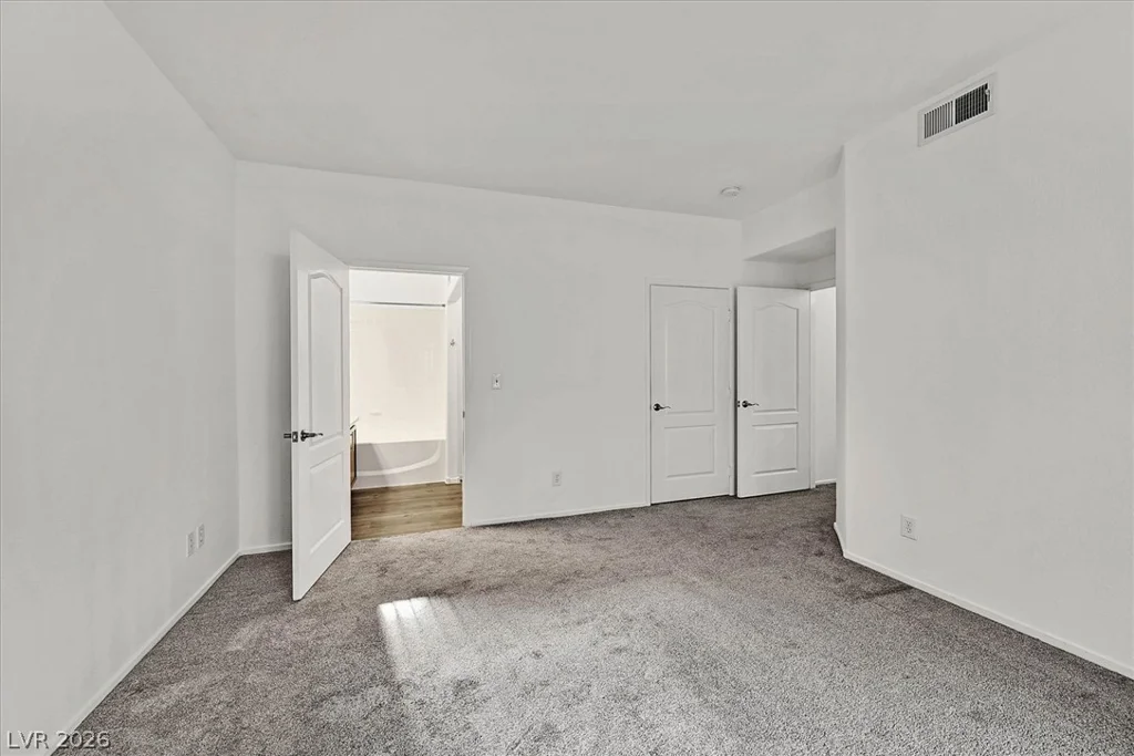 1513 Truett, Las Vegas, NV 89128