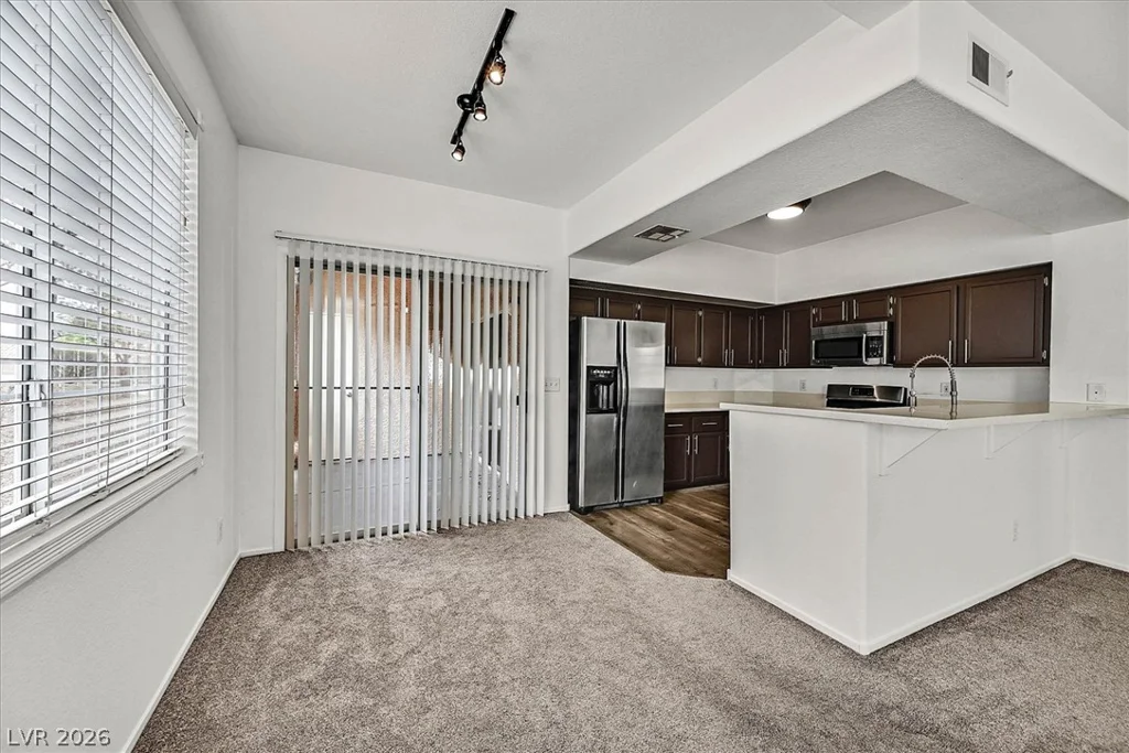 1513 Truett, Las Vegas, NV 89128