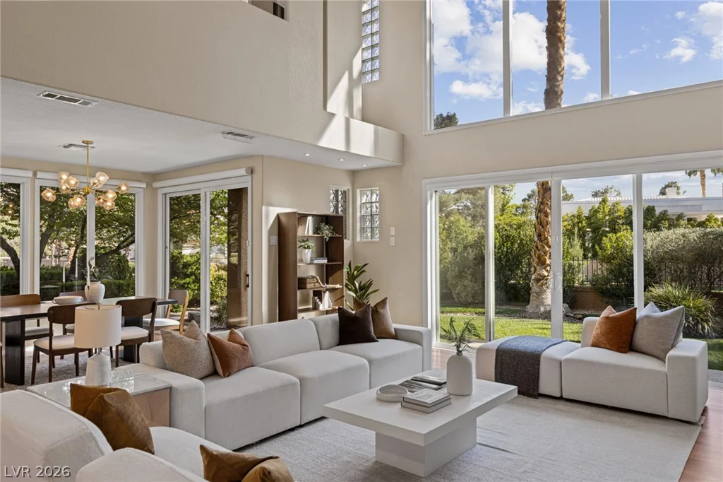 8325 Turtle Creek, Las Vegas, NV 89113