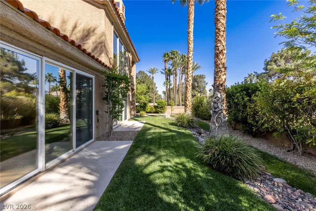 8325 Turtle Creek, Las Vegas, NV 89113