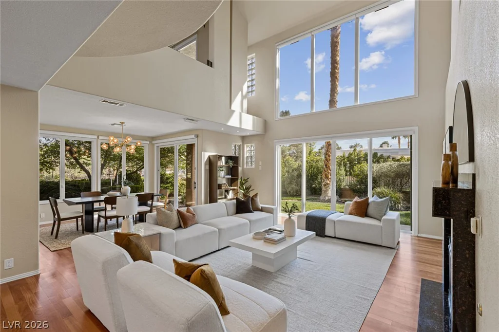 8325 Turtle Creek, Las Vegas, NV 89113