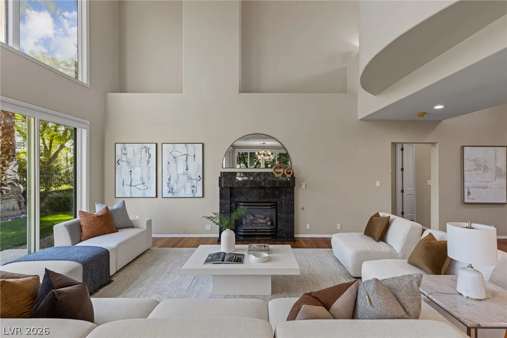 8325 Turtle Creek, Las Vegas, NV 89113