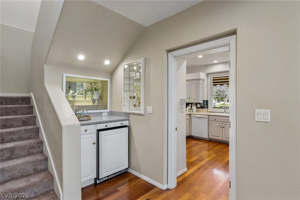 8325 Turtle Creek, Las Vegas, NV 89113